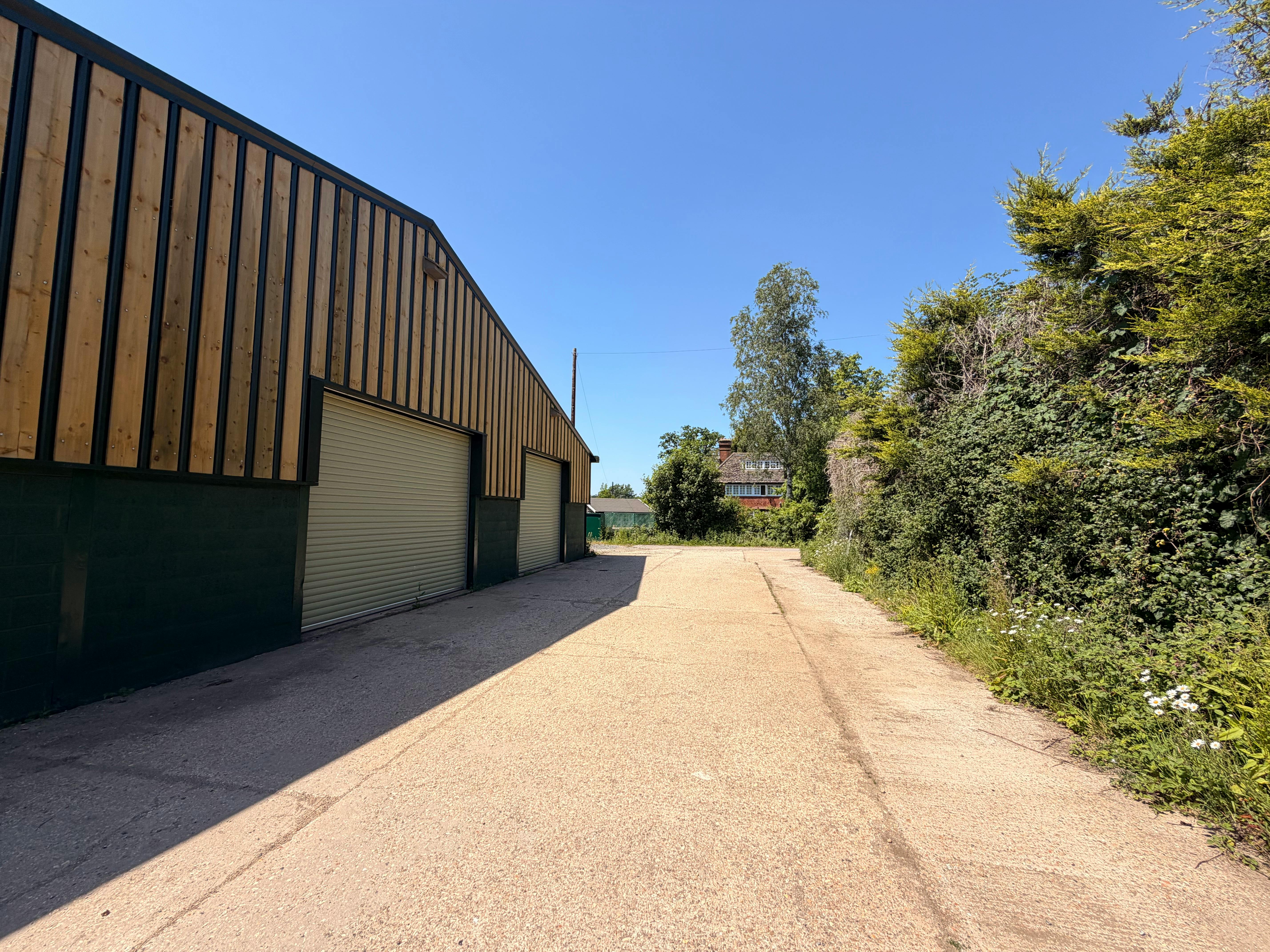 Broomlands Farm, Warnham, Industrial / Other To Let - IMG_4372.jpeg