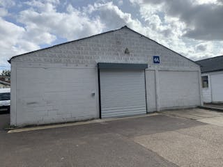 Unit 4A, Mimram Road, Hertford, Industrial To Let - 4 Mimram exterior .jpg