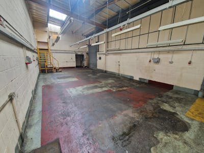 6 Limberline Spur, Portsmouth, Industrial / Warehouse To Let - 20240815_103320.jpg