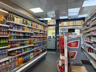 43 Barnton Street, Stirling, Retail To Let - 20261008_090507776_iOS.jpg