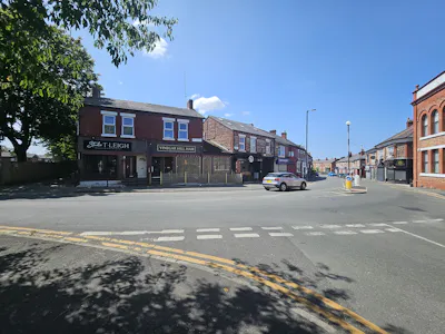 2A Royle Green Road, Manchester, Leisure / Retail To Let - 20260720_132543.jpg