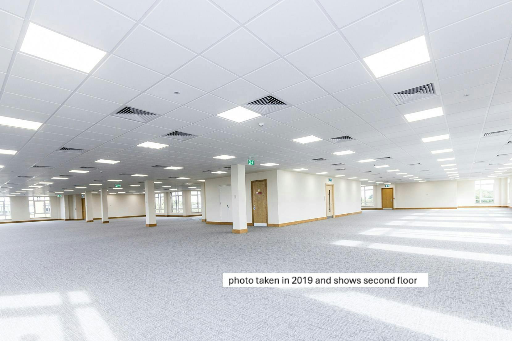 Office in Bournemouth - photo 2