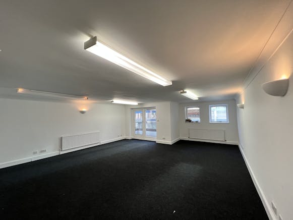 3 Cochrane House, London, Offices To Let - Dockside Main Office