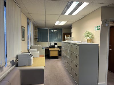 1B Carrera House, Merlin Centre, Aylesbury, E (Commercial / Business / Service) / Office To Let - 20260202_150414746_iOS.jpg