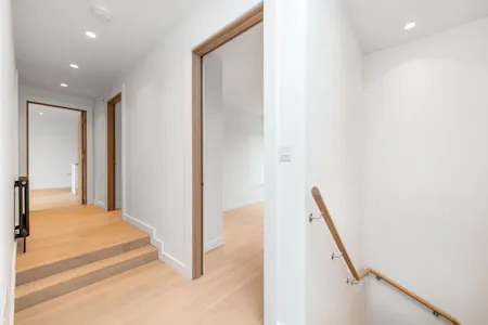 St John Street, London, Residential Flat To Let - Hallway