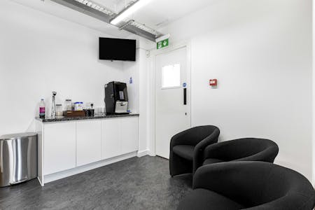 Fourth Floor, 15 Northburgh Street, London, Office To Let - 116_24085.JPG