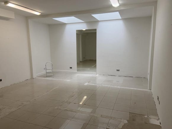 5 Carlisle Street, London, High Street Retail To Let - 3.jpg