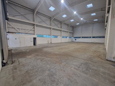 5 Blackbrook Business Park, Fareham, Industrial / Warehouse To Let - 20250212_162909.jpg