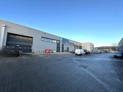Units 2 & 3 Wembley Trade Park, Wembley, Industrial To Let - 20250110_151711899_iOS.jpg