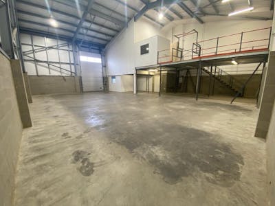 Unit 2 Williams Court, Pitstone, Industrial / Light Industrial / Warehouse To Let - Warehouse at ground floor level.jpg