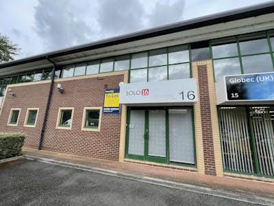 First Floor, Unit 16, Shrivenham Hundred Business Park, Major's Lane, Oxon, Office To Let - IMG_9945.jpg