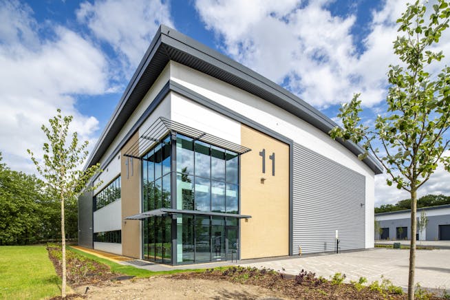 Unit 11 Bartley Junction, Hook, Warehouse & Industrial To Let - 20250528magrock201.jpg