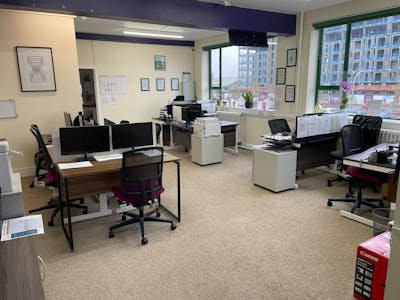 Suite F1, 102 Kirkstall Road, Leeds, Office To Let - IMG_1117.JPEG