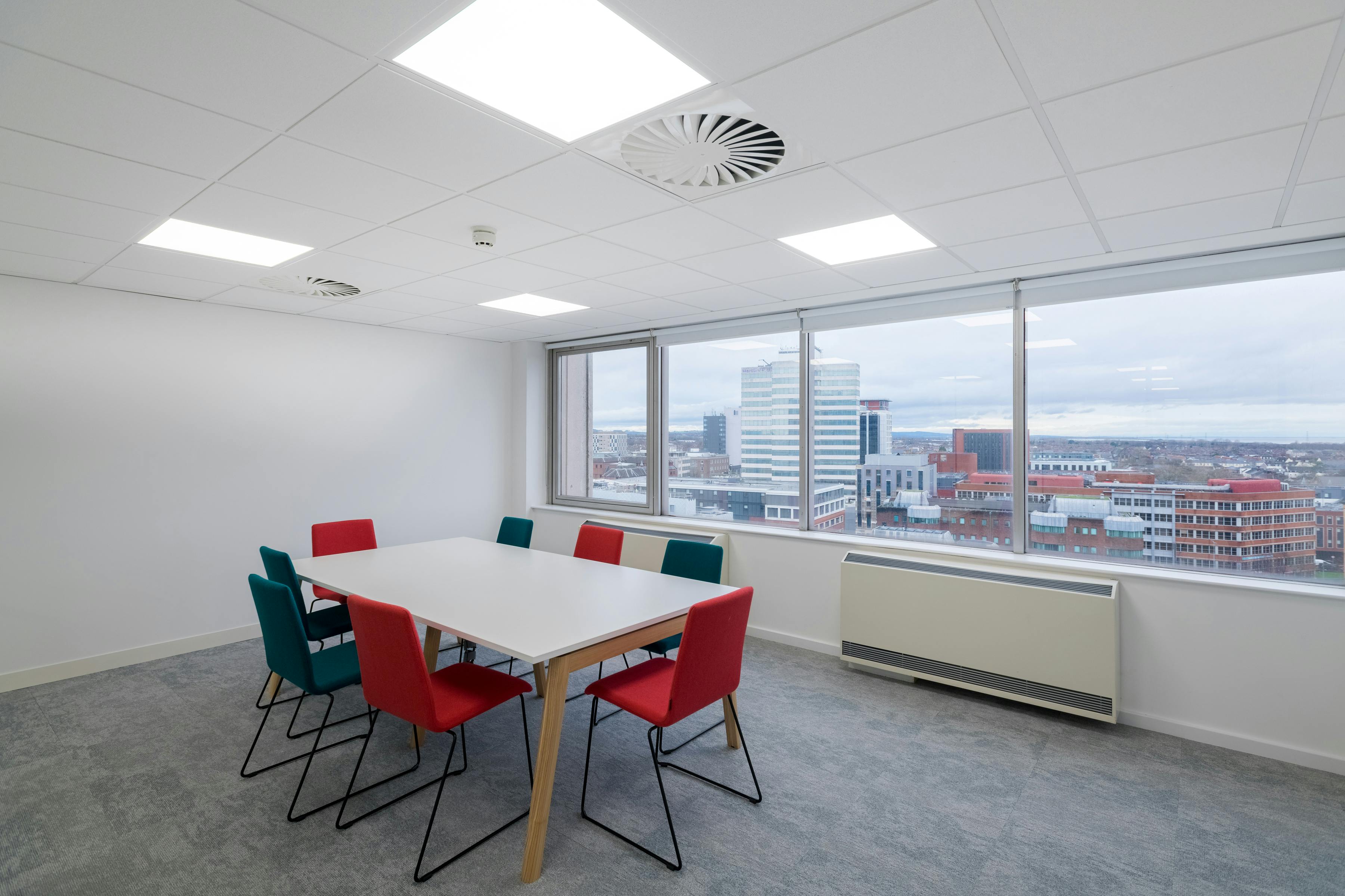 Suites At Brunel House - 9th Floor, Fitzalan Road - Photo 2