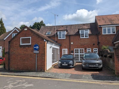 Church House, Guildford, Office To Let - PXL_20230517_100739911.jpg