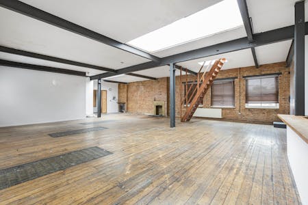 18 Belsham Street, London, Office / Showroom To Let - 31_8045.jpg