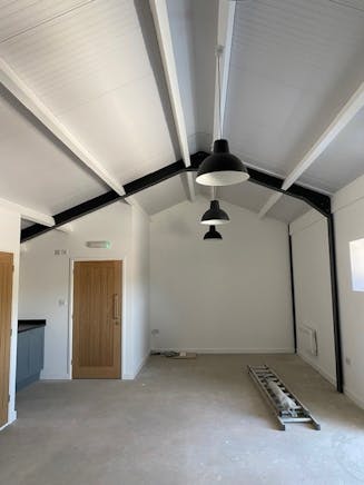 Holy Shed, Manor Farm Yard, Basingstoke, Office / Retail To Let - Picture 5.jpg