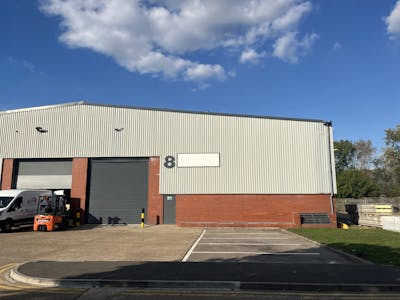 Unit 8 Airlinks Industrial Estate, Heston, Heathrow, Industrial / Warehouse To Let - 8 Arilinks Main 1.jpg