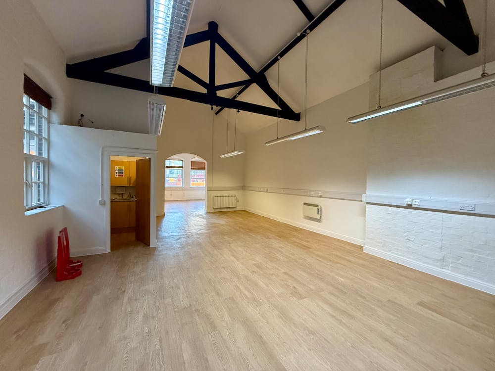 Unit 11 Newhall Place - Photo 11122025 15 02 11.jpg