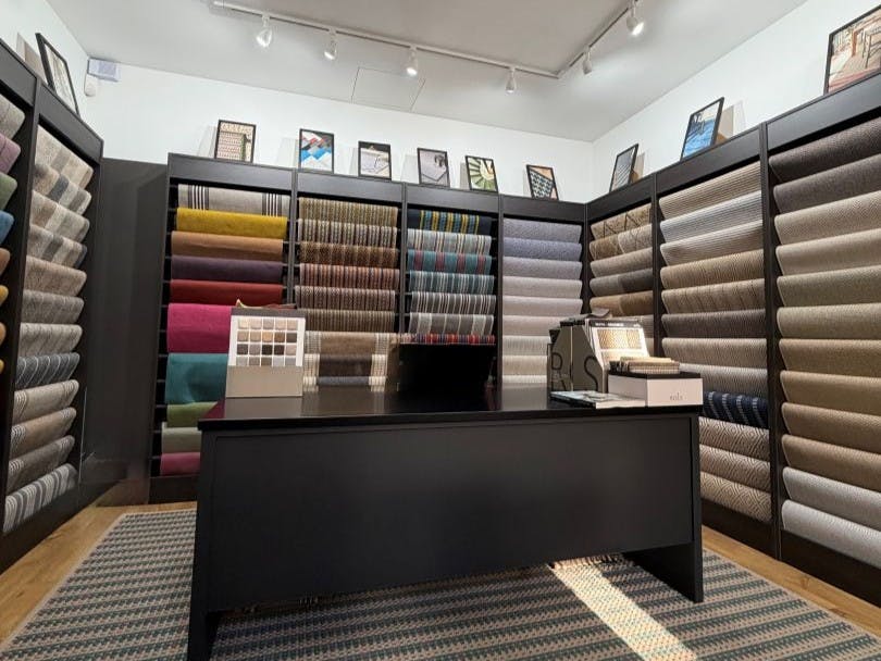 Worlds End Studios, 132-134 Lots Road, Chelsea, Office To Let - 3.jpg
