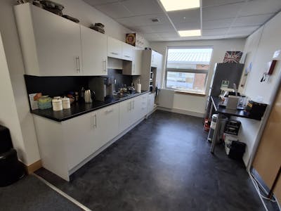 2 Winnersh Fields, Wokingham, Office For Sale - Unit 2  Winnersh Fields 19.jpg