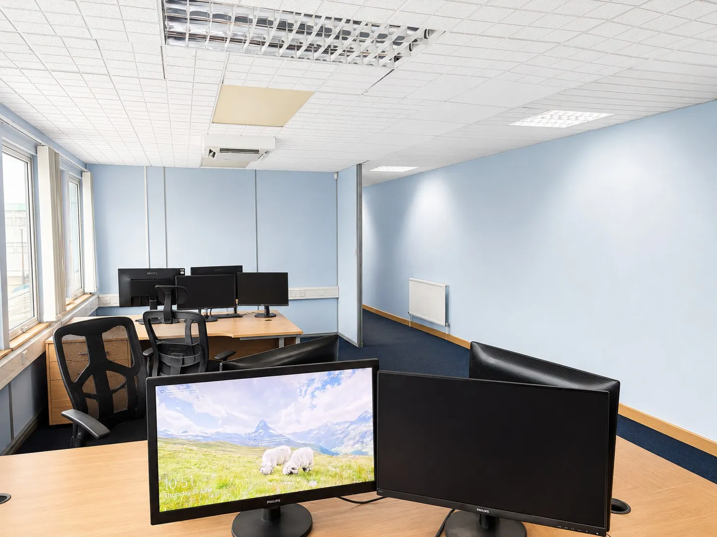 16-17 Oakwood Industrial Centre, Harlow, Industrial To Let - ChatGPT Image Jun 11, 2026, 04_02_59 PM.jpeg