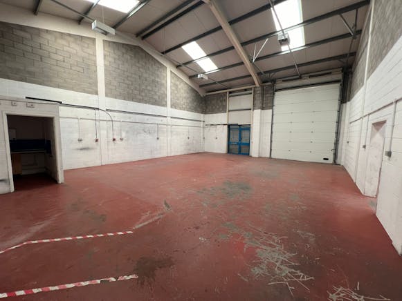 Units M1 & M2 Hallen Industrial Estate, Severn Road, Bristol, Industrial To Let - KYCT1086.JPG