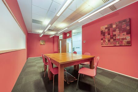 Kings Studios, London, Office Lease Assignment - office 19.jpg