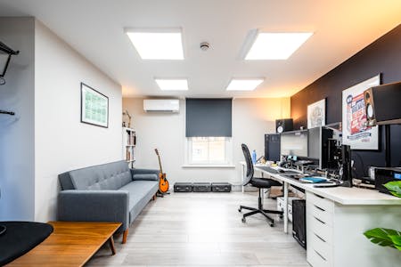 213 City Road, London, Office To Let - City Rd 213 12F  12.jpg