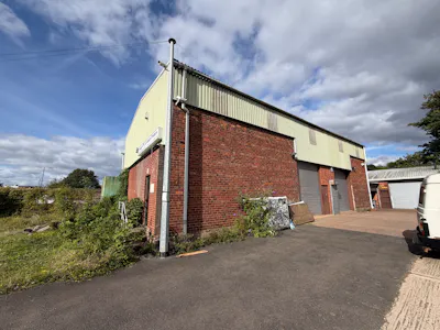 Unit 3, Navigation Industrial Estate, Cradley Heath, Warehouse To Let - Photo 16-09-2026, 15 26 28.jpg