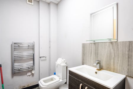 9 Henriques Street, London, Office To Let - Enriques St 9  Low Res 12.jpg