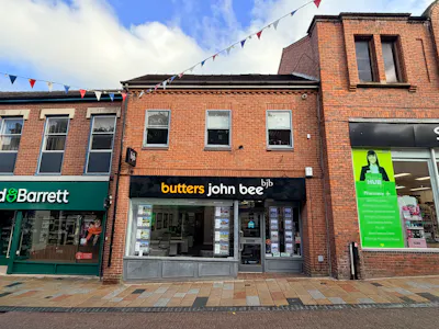 43 High Street, Congleton, Retail To Let - Frontage
