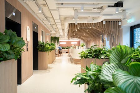 10-4 Pentonville Road, Angel, Office To Let - Reception