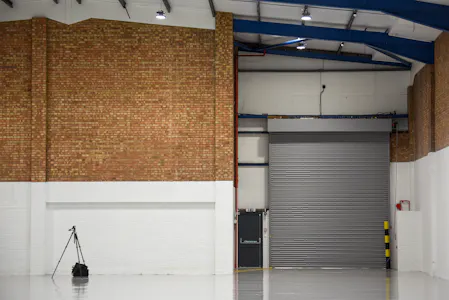 Unit 1 Odhams Trading Estate, Watford, Industrial / Warehouse To Let - Oddhams INT - 2026-05.jpg