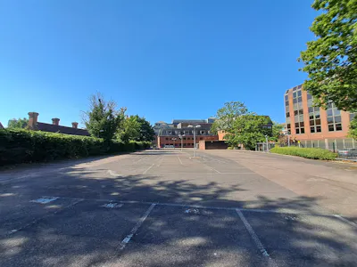 Ashdown House, Crawley, Office For Sale - 20260813_094856.jpg