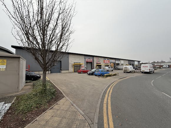 Unit 5,Davies Road Trade Centre, St. Richards Road, Evesham, Industrial / Trade Counter To Let - Image 3