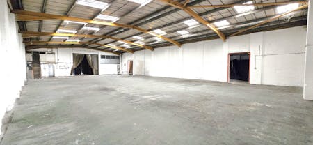 Unit 8 & 9, Lyndean Industrial Estate, Felixstowe Road, Abbey Wood, Industrial / Warehouse To Let - 20250808_151434  Edited.jpg