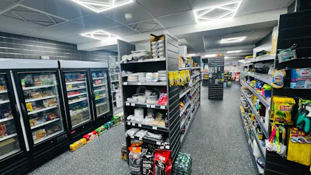 210-212 High Road, Benfleet, Retail To Let - P07 - Rear household aisle.jpg