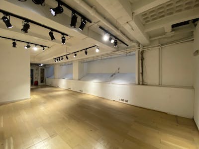 68 Great Portland Street, Ground & Lower Ground Floor, London, Retail To Let - thumbnail_IMG_4596.jpg