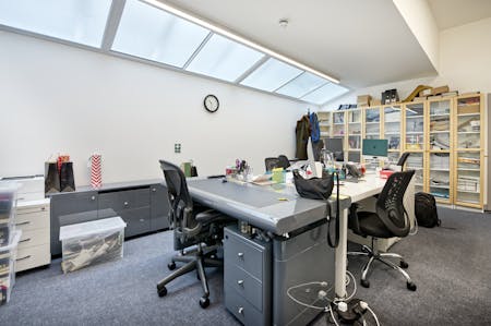 259 Goswell Road, London, E (Commercial / Business / Service) / Office To Let / For Sale - 259 goswell rd0566.jpg