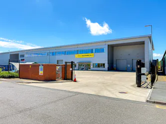 Unit 1N, Albany Park, Camberley, Industrial To Let - 743b6643-9e4c-42ac-89c8-dadc1aed938d.jpg - More details and enquiries about this property