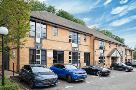 Unit 6, The Progression Centre, Hemel Hempstead, Office To Let - w (2).jpg