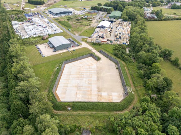 Plot 6035, Westcott Venture Park, Aylesbury, Land To Let - 2 Bund 6035.jpg