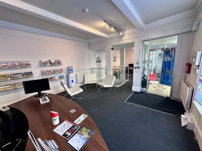 Adelaide House, Thame, Office / Other / Retail To Let - FrOTj3DQ.jpg