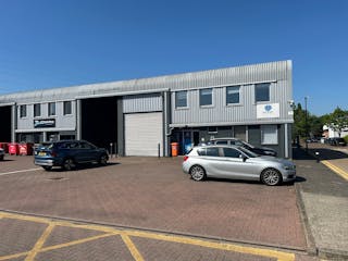 Unit 9 The Business Centre, Wokingham, Industrial / Warehouse To Let - External.jpg