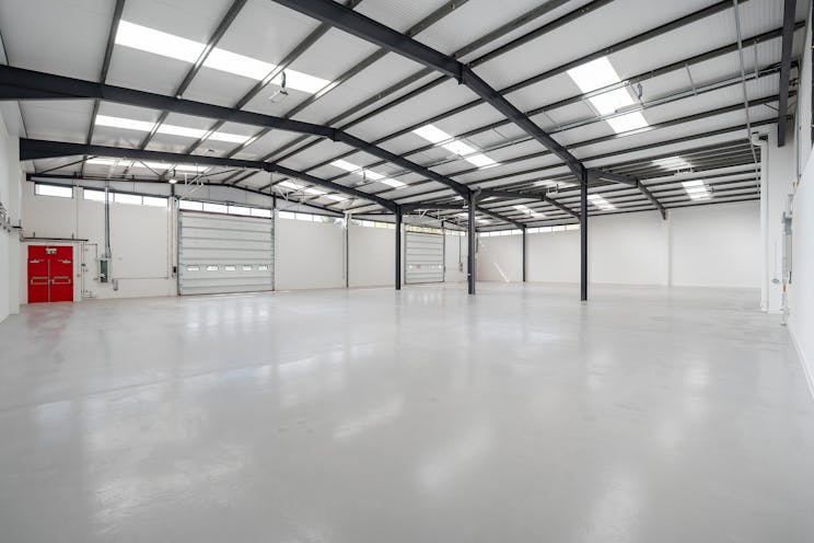 Units 57/58 Suttons Business Park, Reading, Industrial / Warehouse To Let - IW220425CA077.jpg