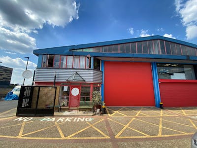 Unit 1 Michael Manley Industrial Estate, Battersea, Industrial / Office To Let - IMG_6274.jpg