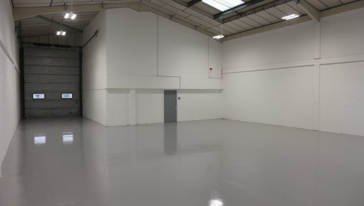 Unit 5 Robert Cort Industrial Estate, Reading, Industrial / Warehouse To Let - Indicative Photo of Similar Unit