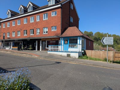 138 High Street, Godalming, Retail To Let - PXL_20260422_104943858.MP.jpg