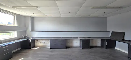 Unit 3, Meridian Trading Estate, London, Industrial / Trade Counter To Let - 20250808_142005 - Edited.jpg